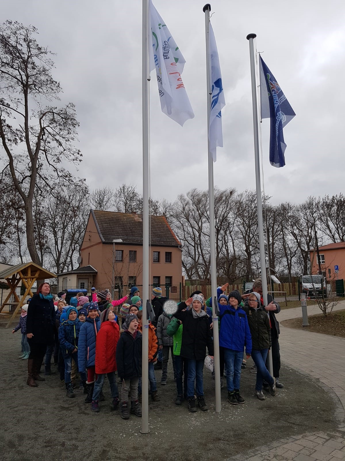 571e74dd-5c20-4a26-8de8-dc25a0084c31